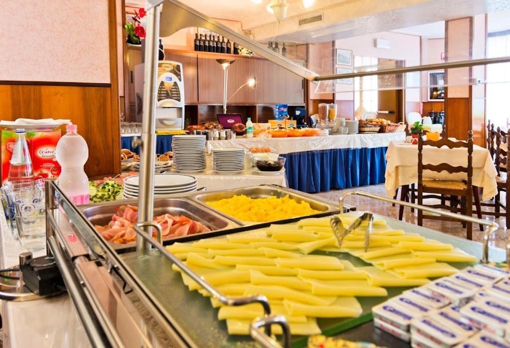 Hotel Bianchi Bibione Extérieur photo